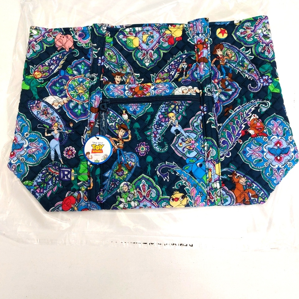 Vera Bradley Disney Toy Story Large Vera Tote Nwt